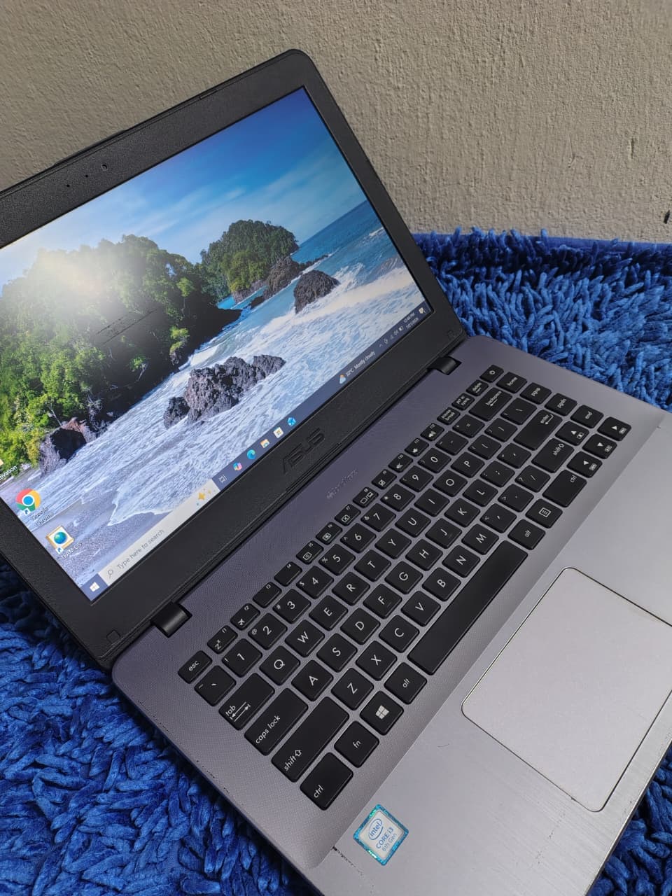 Asus P553UA - Image 1
